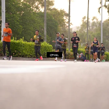 Runner Photo 6316104