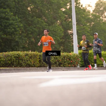 Runner Photo 6316157
