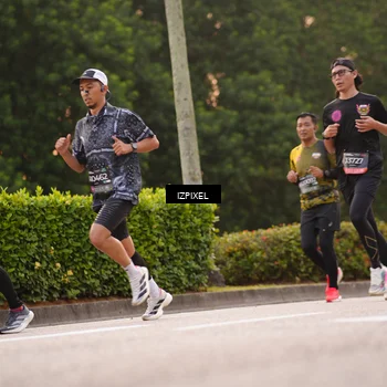 Runner Photo 6316245