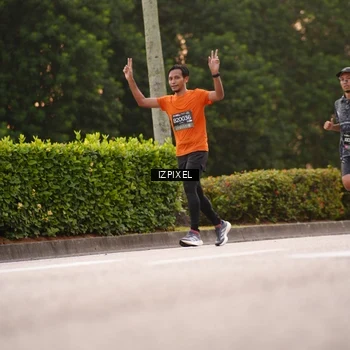 Runner Photo 6316252