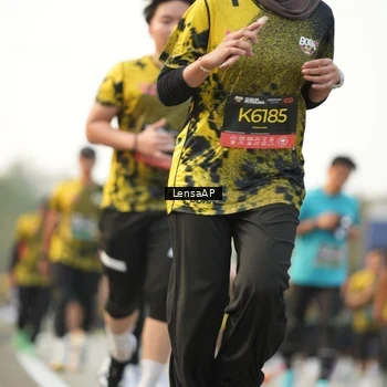 Runner Photo 6316288