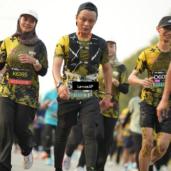 Runner Photo 6316331