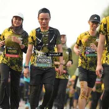 Runner Photo 6316347