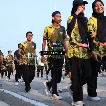 Runner Photo 6316350