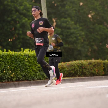 Runner Photo 6316355