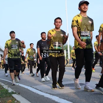 Runner Photo 6316362