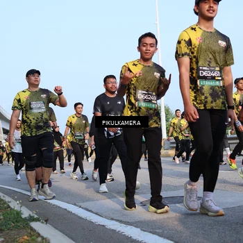 Runner Photo 6316374