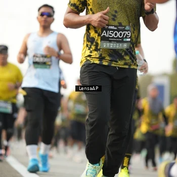 Runner Photo 6316454