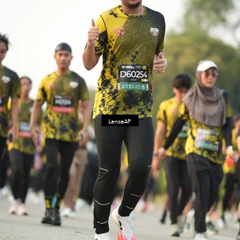 Runner Photo 6316485