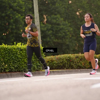 Runner Photo 6316493