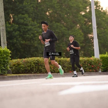 Runner Photo 6316537