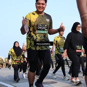 Runner Photo 6316567