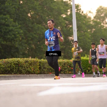 Runner Photo 6316594