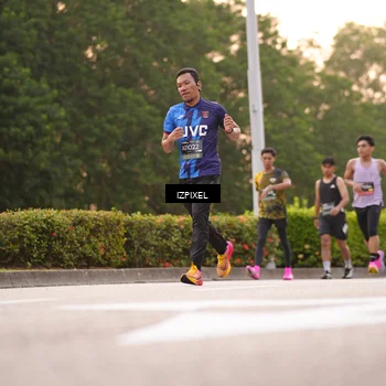Runner Photo 6316609