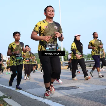 Runner Photo 6316631