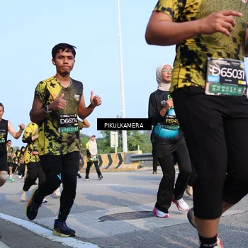 Runner Photo 6316654