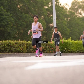 Runner Photo 6316694