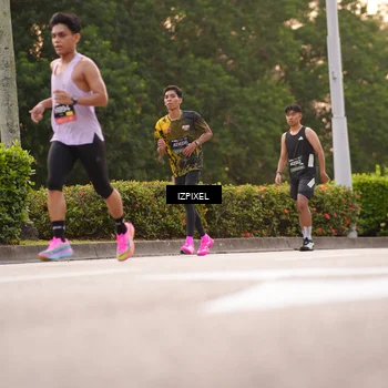 Runner Photo 6316695