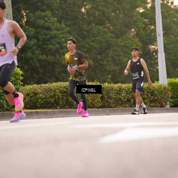 Runner Photo 6316714