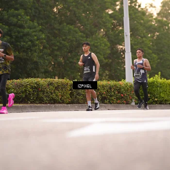 Runner Photo 6316729