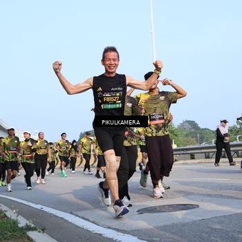 Runner Photo 6316734