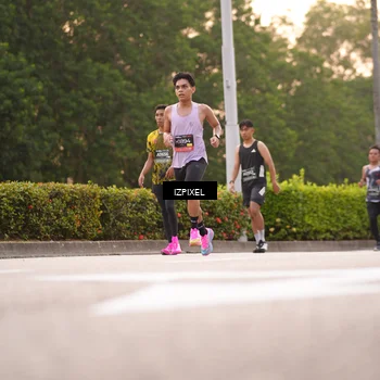 Runner Photo 6316738