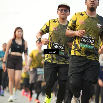 Runner Photo 6316765