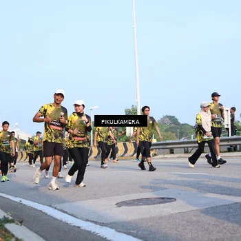 Runner Photo 6316785