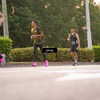 Runner Photo 6316787