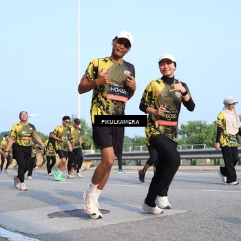 Runner Photo 6316811