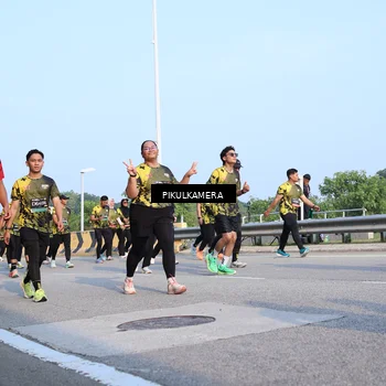 Runner Photo 6316856