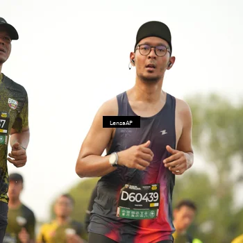 Runner Photo 6316992