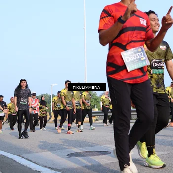 Runner Photo 6316996