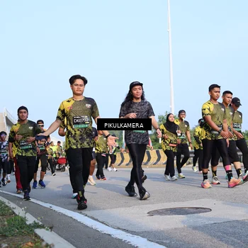 Runner Photo 6317013