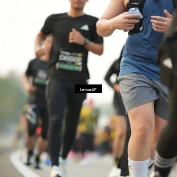 Runner Photo 6317042