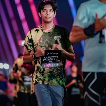Runner Photo 6317044