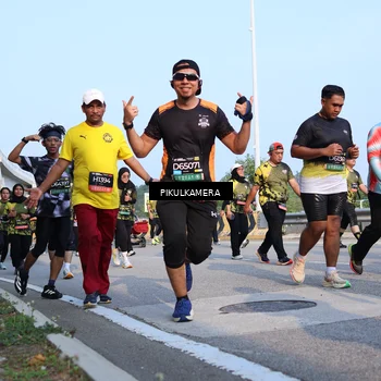 Runner Photo 6317051