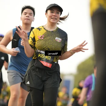 Runner Photo 6317054