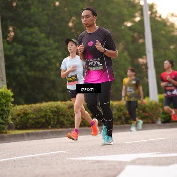 Runner Photo 6317078