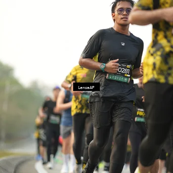 Runner Photo 6317089