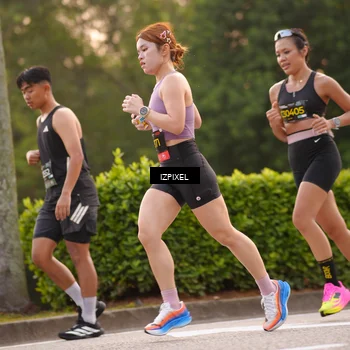 Runner Photo 6317090
