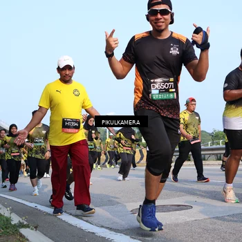 Runner Photo 6317113