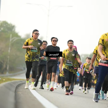 Runner Photo 6317140