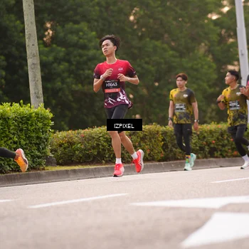 Runner Photo 6317141