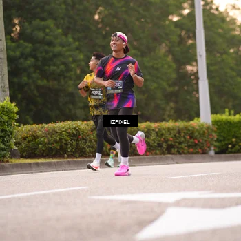 Runner Photo 6317145