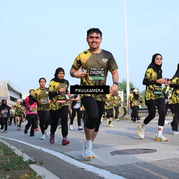 Runner Photo 6317161