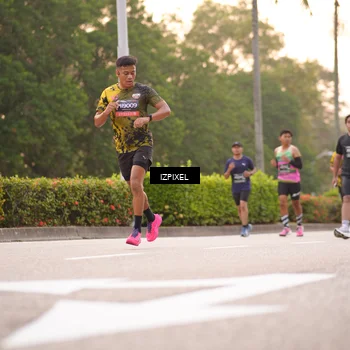 Runner Photo 6317169