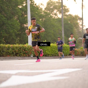 Runner Photo 6317204