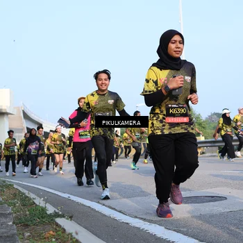 Runner Photo 6317214