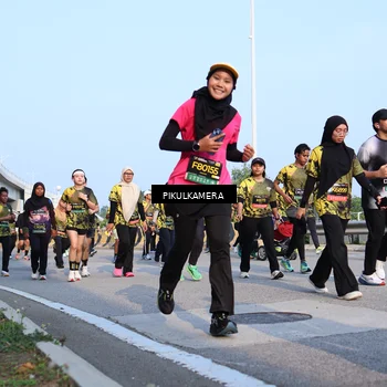 Runner Photo 6317223